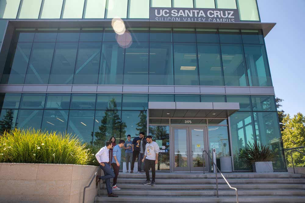 Students gathering in front of Silicon Valley Campus building